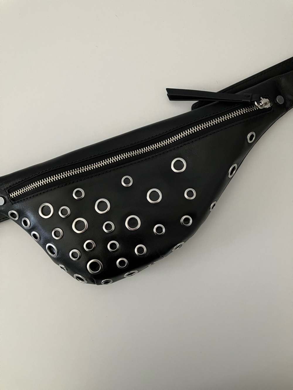 Rag & Bone Petra Black Grommet-Accent Leather Crossbody Belt Bag Sling & Dustbag